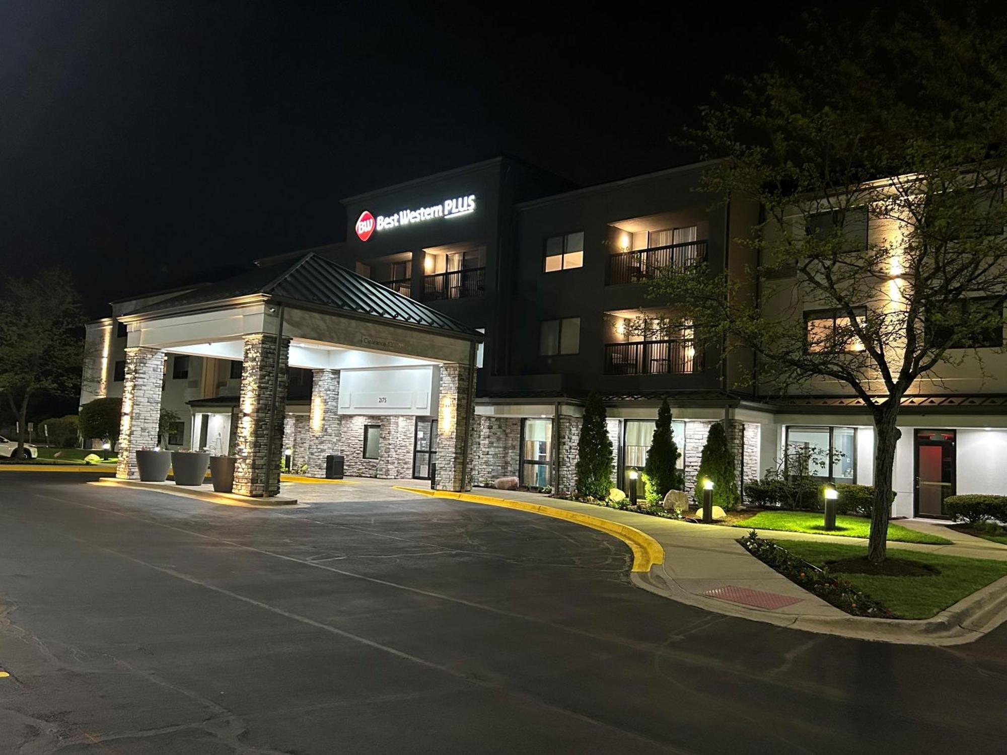 Best Western Plus Elgin - Chicago West Dundee Dış mekan fotoğraf